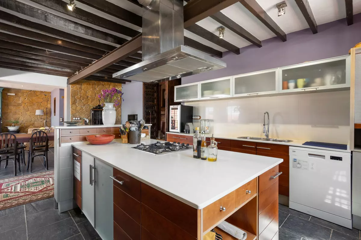 4-bedroom Villa In San Miguel De Salinas, Spain (220 M²)
