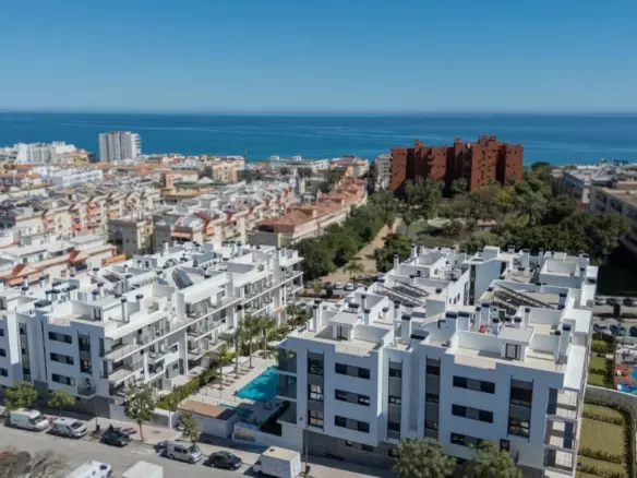 3-bedroom Apartment In Estepona, Spain (93 M²)