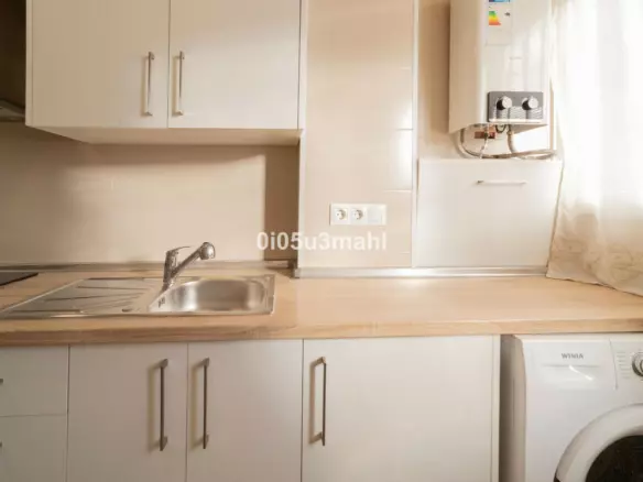 2-bedroom Apartment In Málaga, Spain (71 M²)