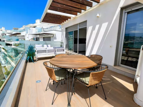 2-bedroom Apartment In Estepona, Spain (75 M²)