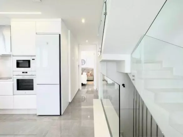 3-bedroom Villa In Orihuela, Spain (175 M²)