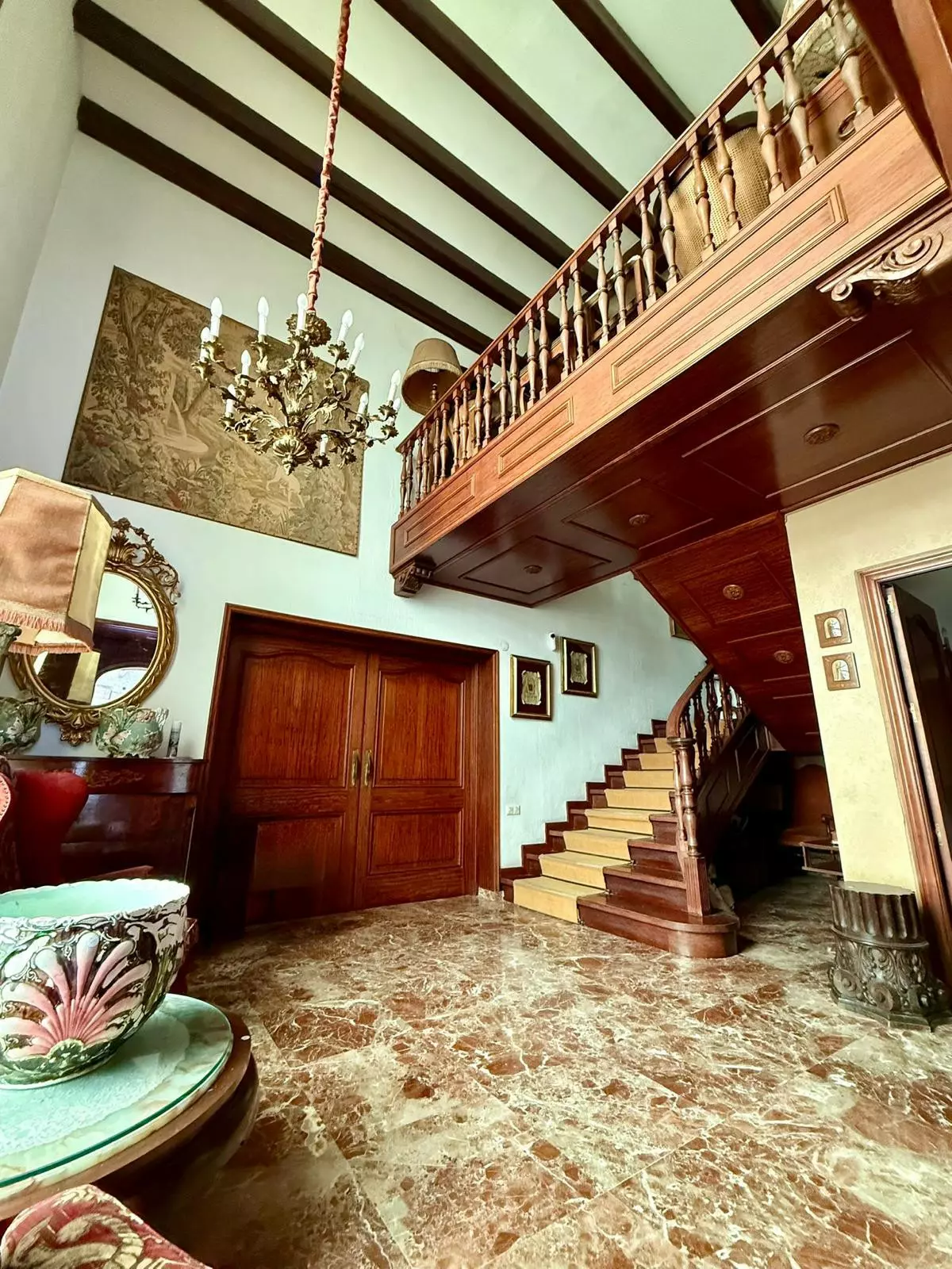 6-bedroom Villa In Alicante, Spain (473 M²)