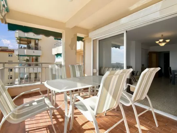 4-bedroom Apartment In Torremolinos, Spain (135 M²)