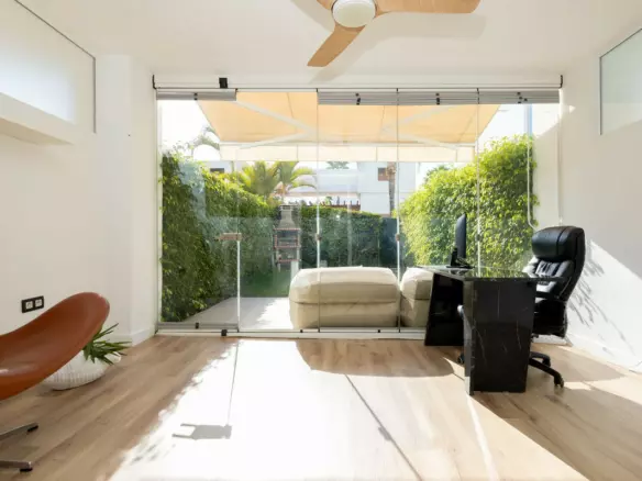 2-bedroom Apartment In Estepona, Spain (97 M²)