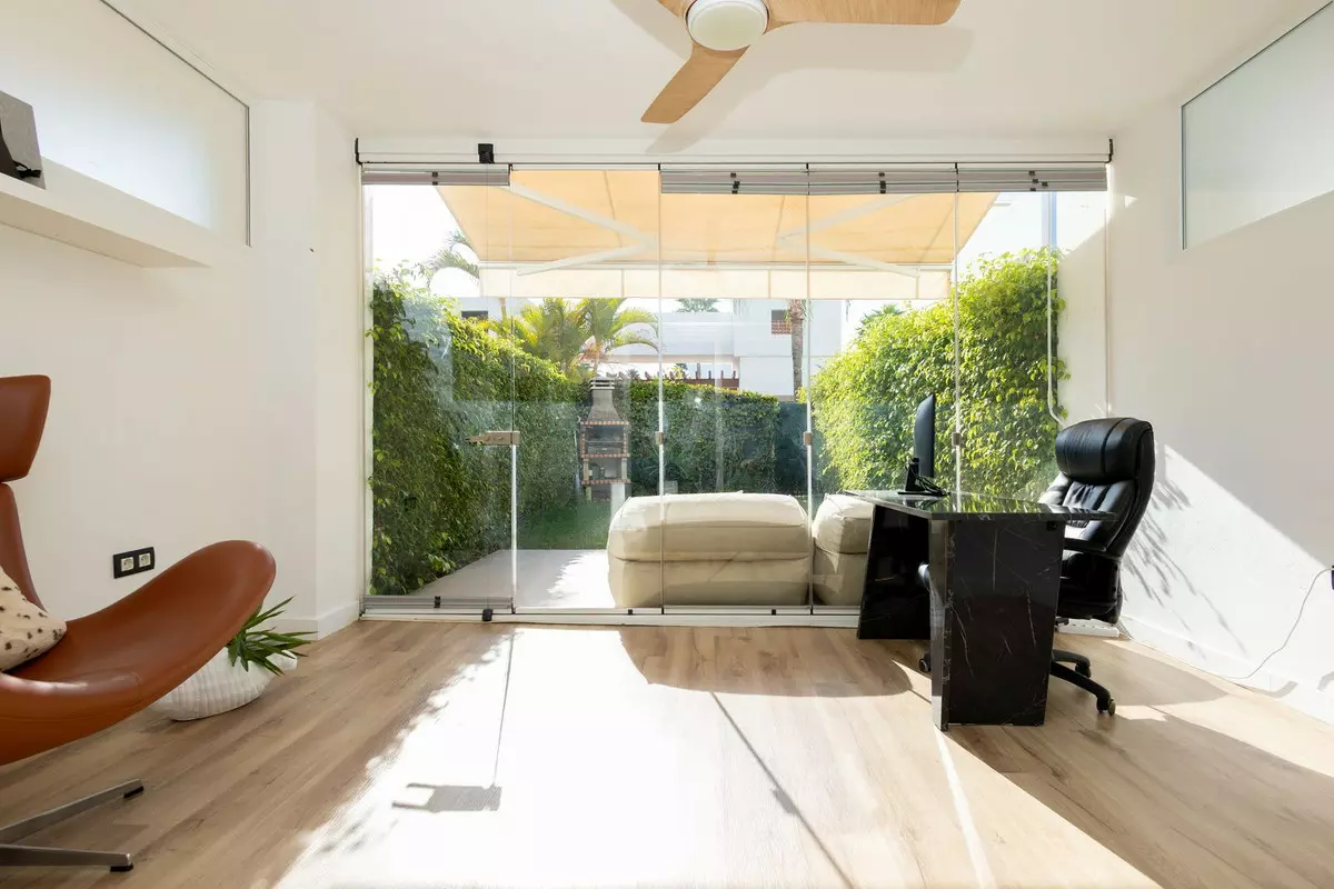 2-bedroom Apartment In Estepona, Spain (97 M²)
