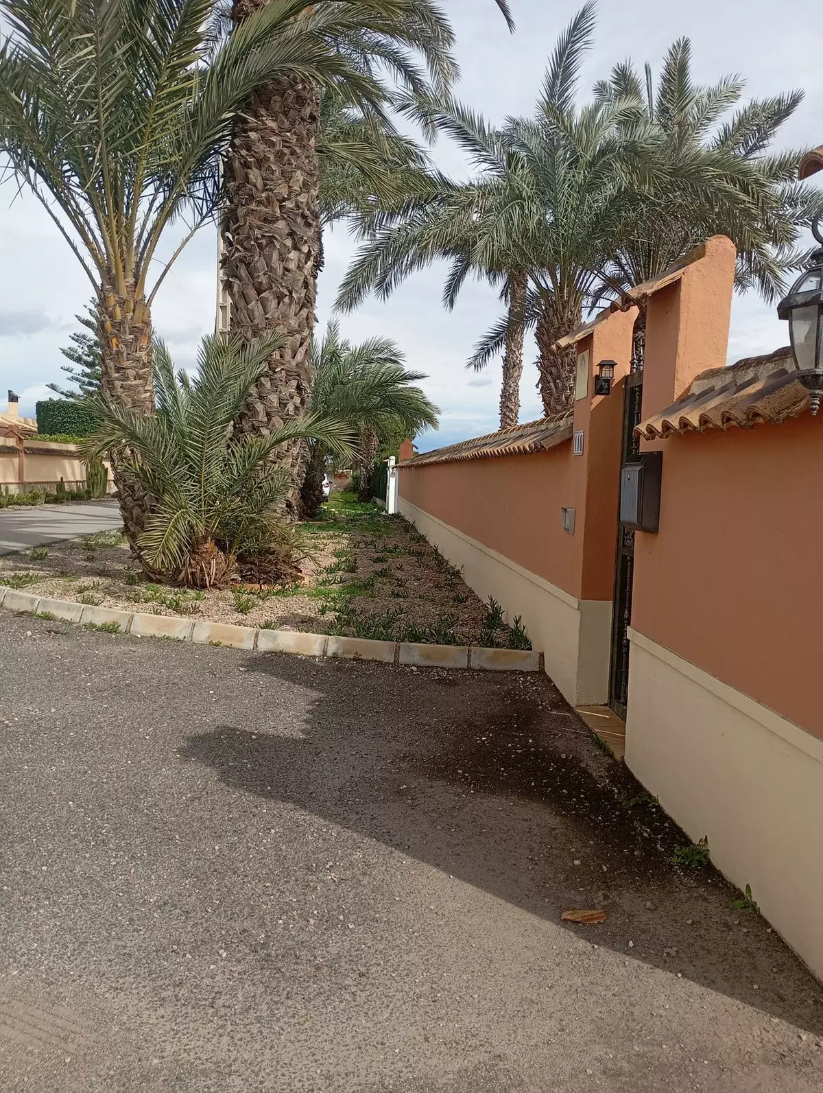 ShowFeedImage-4f670e 5-bedroom Villa In Dolores, Spain (350 M²)