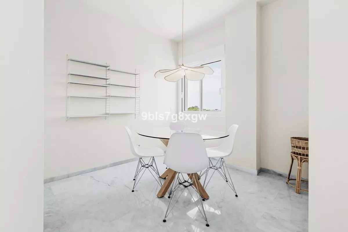 2-bedroom Apartment In Estepona, Spain (96 M²)
