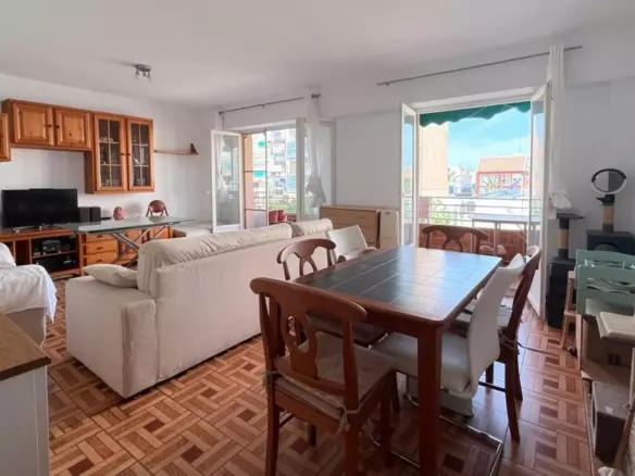3-bedroom Apartment In Alicante, Spain (96 M²)