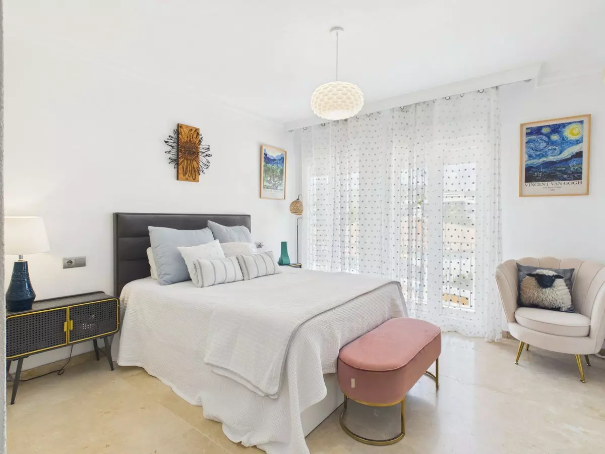 3-bedroom Town House In Estepona, Spain (122 M²)