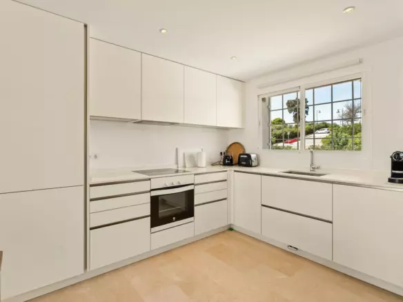 3-bedroom Town House In Estepona, Spain (165 M²)