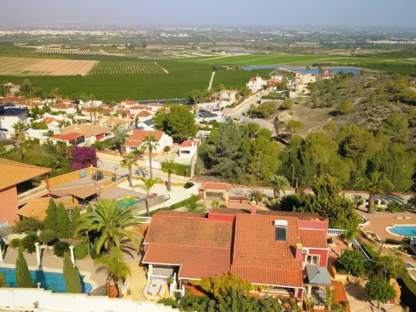 3-bedroom Villa In Algorfa, Spain (264 M²)