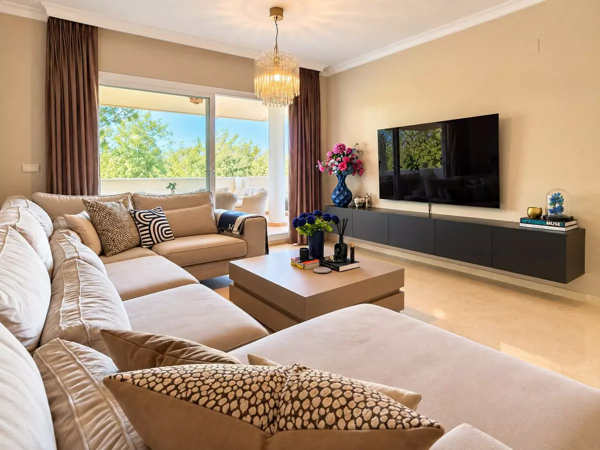 3-bedroom Apartment In Marbella, Spain (155 M²)