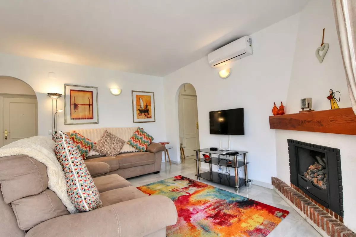 2-bedroom Apartment In Mijas, Spain (72 M²)