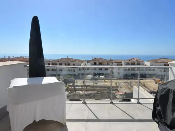 3-bedroom Apartment In Benalmádena, Spain (115 M²)