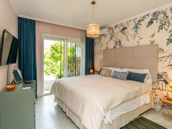 1-bedroom Apartment In Marbella, Spain (76 M²)
