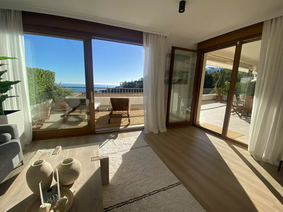 3-bedroom Apartment In Marbella, Spain (145 M²)
