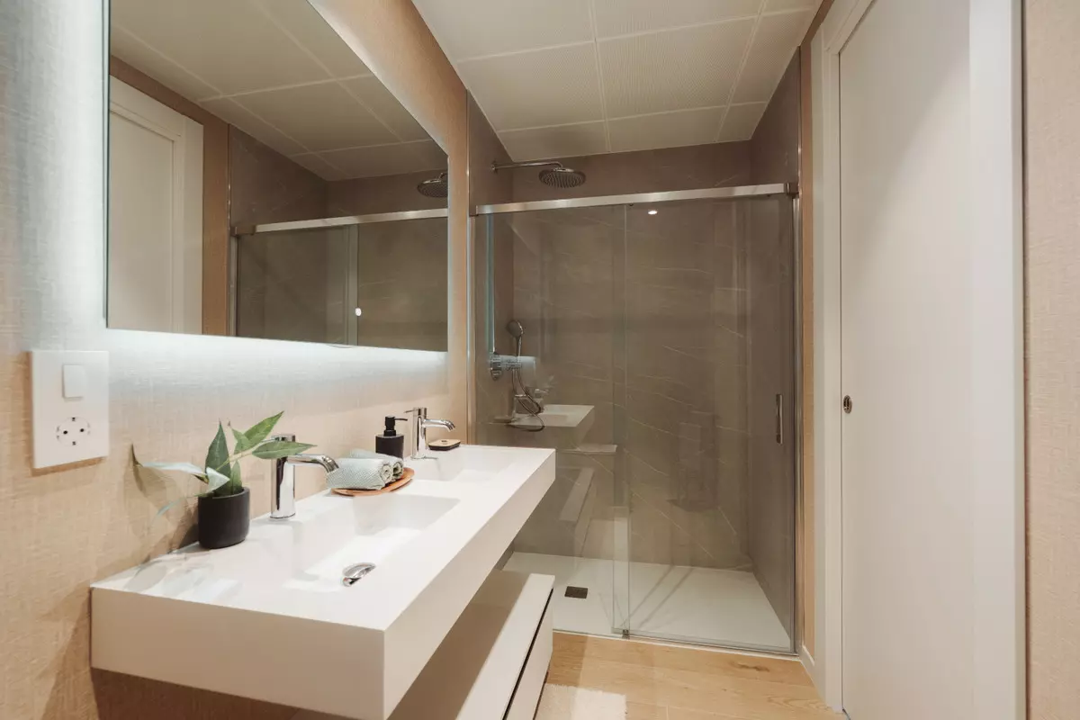 3-bedroom Apartment In L'alfas Del Pi, Spain (105 M²)
