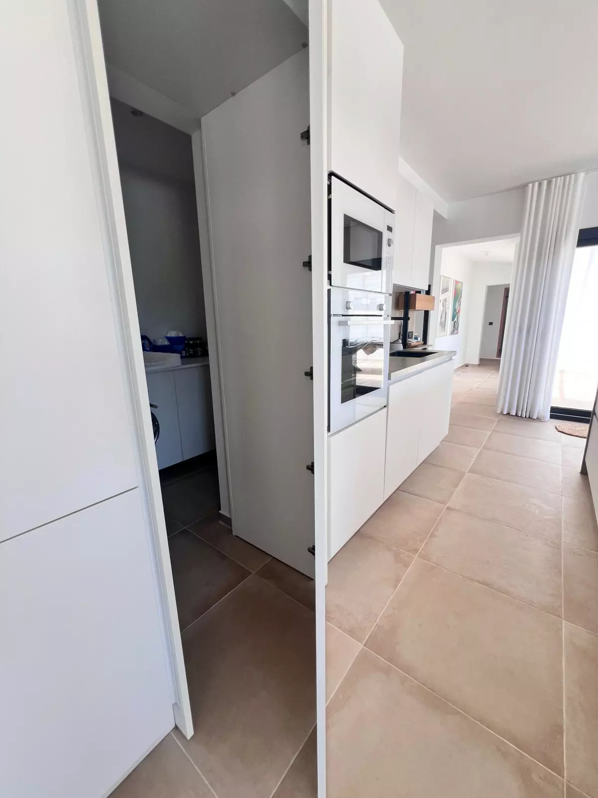 3-bedroom Villa In Estepona, Spain (257 M²)