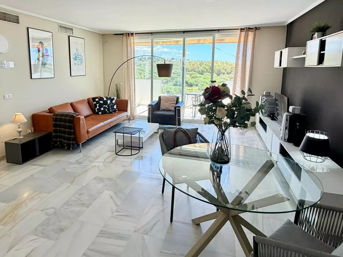 3-bedroom Apartment In Estepona, Spain (145 M²)