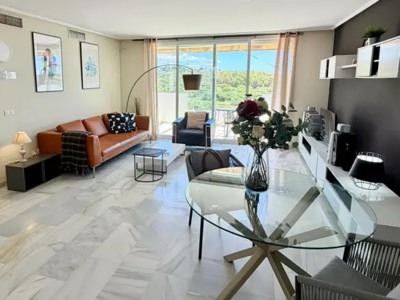 3-bedroom Apartment In Estepona, Spain (145 M²)