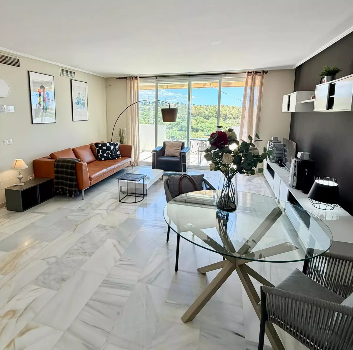 3-bedroom Apartment In Estepona, Spain (145 M²)