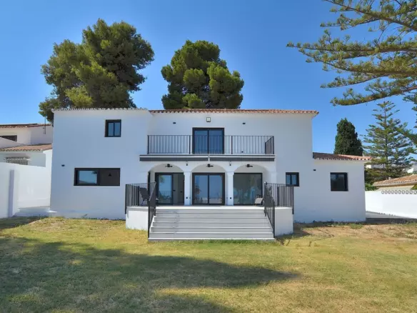 5-bedroom Villa In Mijas, Spain (307 M²)