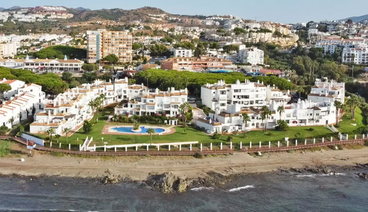 2-bedroom Apartment In Mijas, Spain (102 M²)