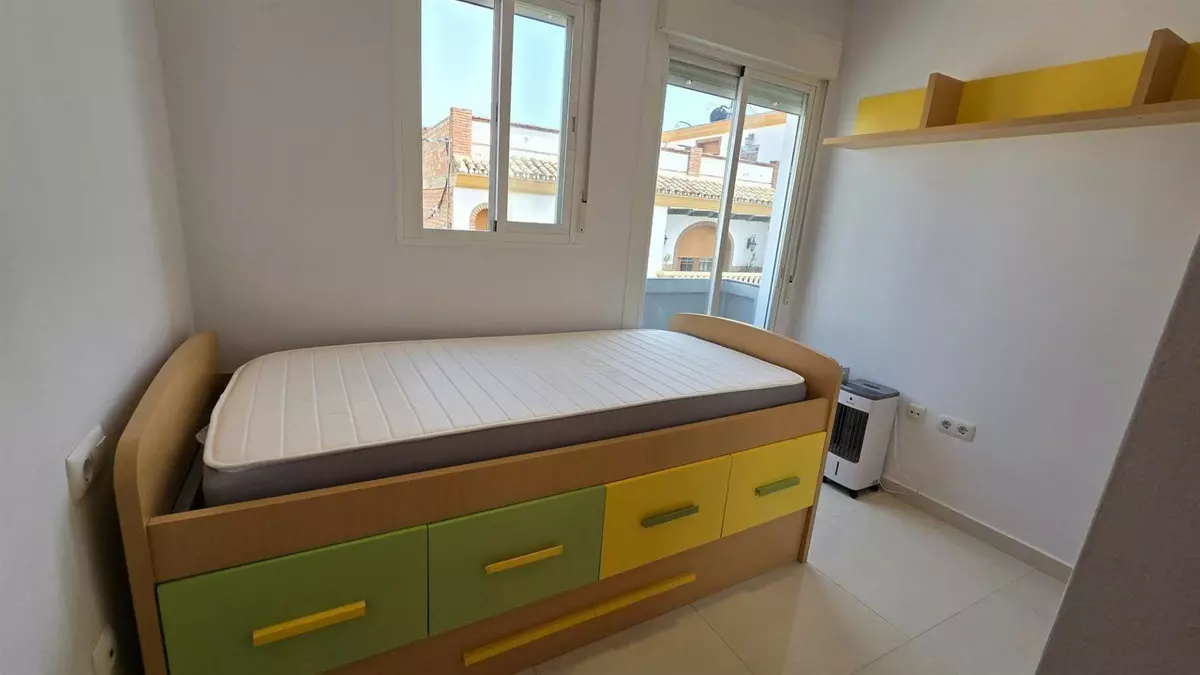 2-bedroom Town House In Torremolinos, Spain (76 M²)