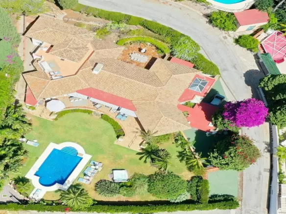 5-bedroom Villa In Benalmádena, Spain (446 M²)