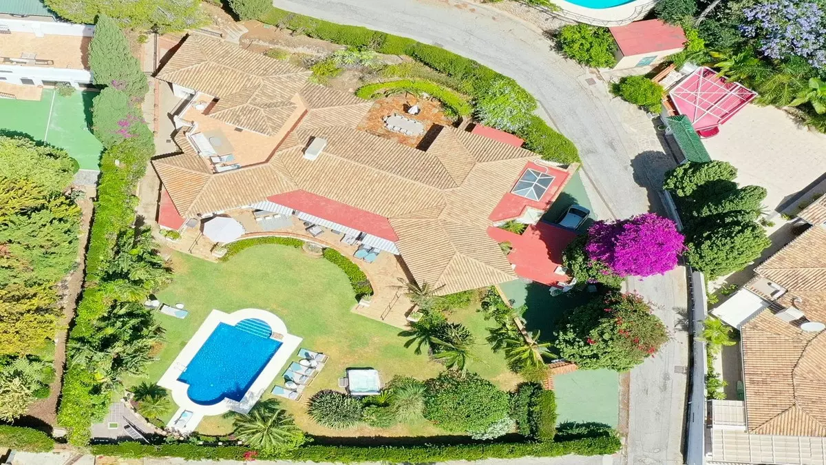 5-bedroom Villa In Benalmádena, Spain (446 M²)