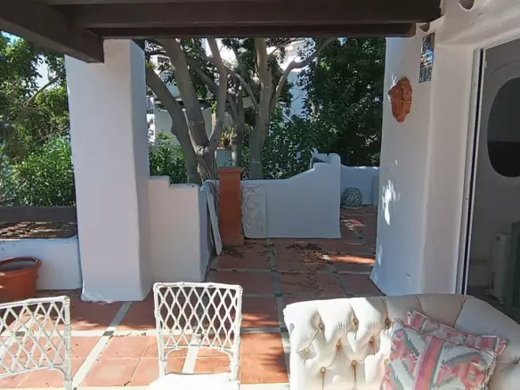 3-bedroom Apartment In Marbella, Spain (220 M²)