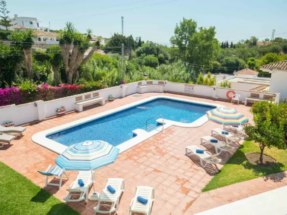 2-bedroom Apartment In Benalmádena, Spain (99 M²)