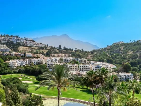 4-bedroom Villa In Benahavis, Spain (396 M²)