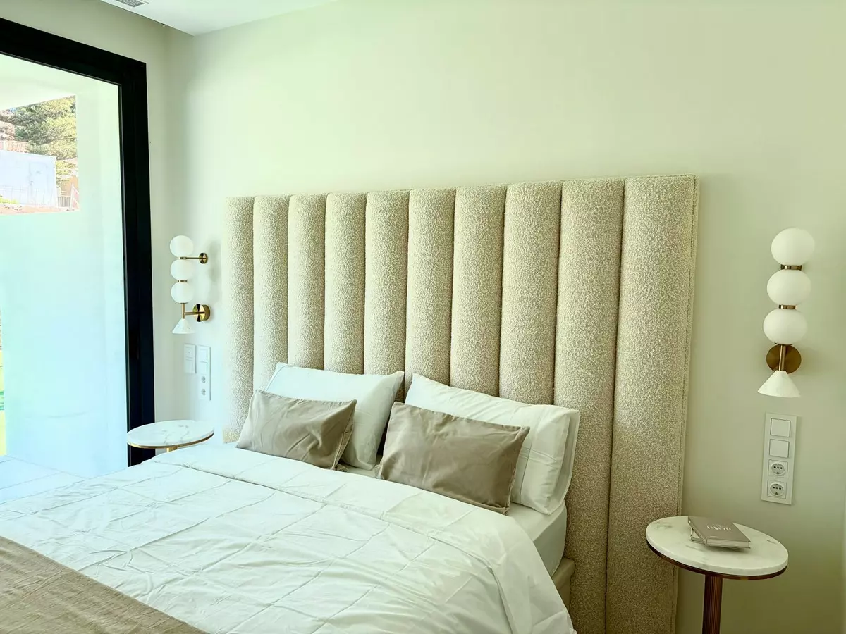 4-bedroom Apartment In Estepona, Spain (214 M²)