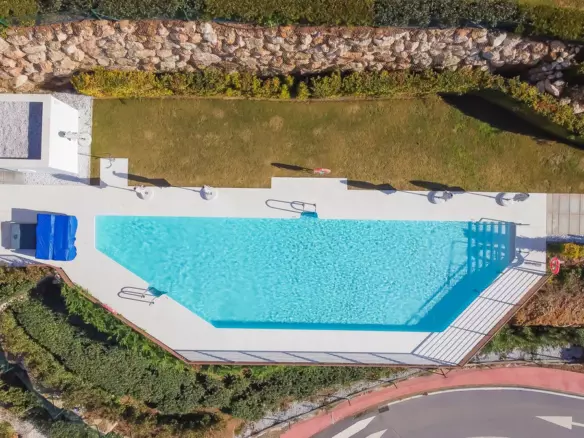 3-bedroom Apartment In Istan, Spain (140 M²)