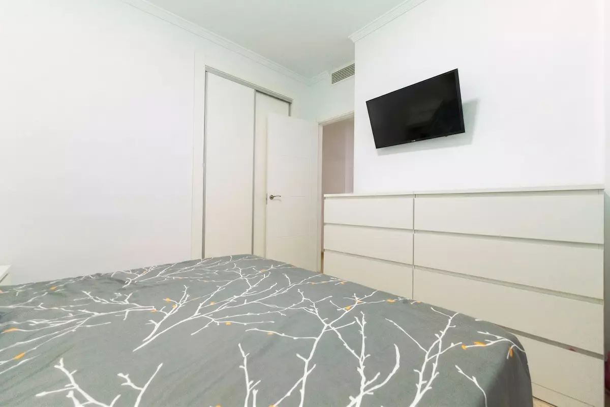 1-bedroom Apartment In Torremolinos, Spain (61 M²)