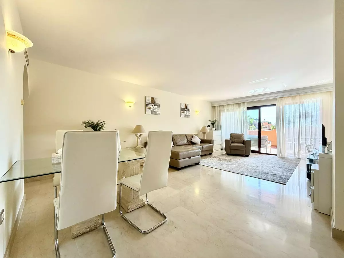 2-bedroom Apartment In Benahavis, Spain (128 M²)