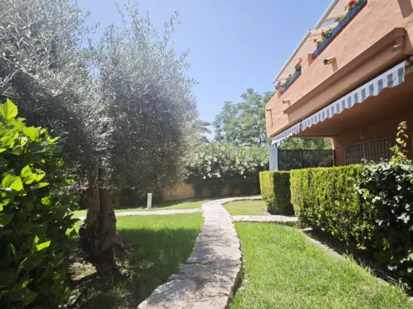 2-bedroom Apartment In Marbella, Spain (104 M²)