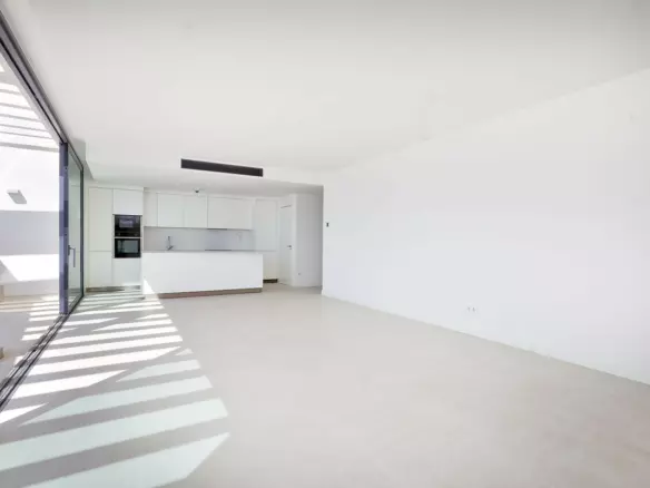 3-bedroom Apartment In Fuengirola, Spain (132 M²)