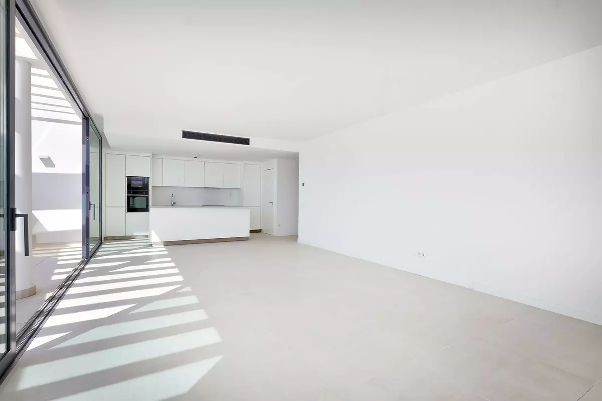 3-bedroom Apartment In Fuengirola, Spain (132 M²)