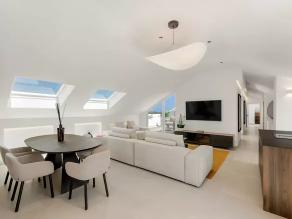 3-bedroom Apartment In Marbella, Spain (166 M²)