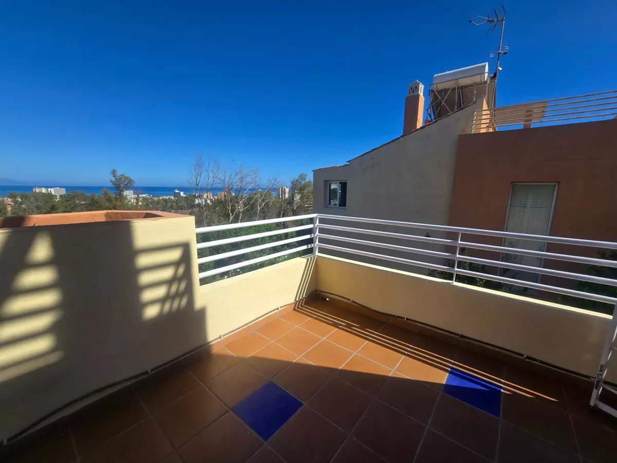 3-bedroom Villa In Torremolinos, Spain (235 M²)