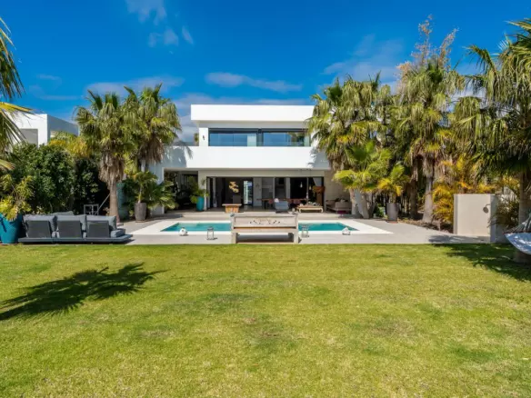 4-bedroom Villa In Mijas, Spain (538 M²)