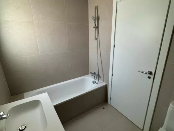 3-bedroom Apartment In Málaga, Spain (130 M²)
