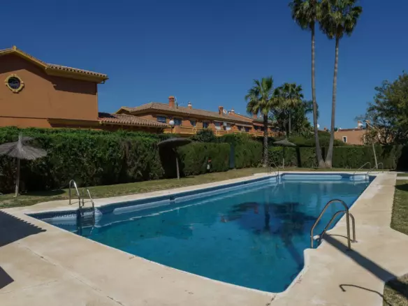 3-bedroom Town House In Estepona, Spain (115 M²)