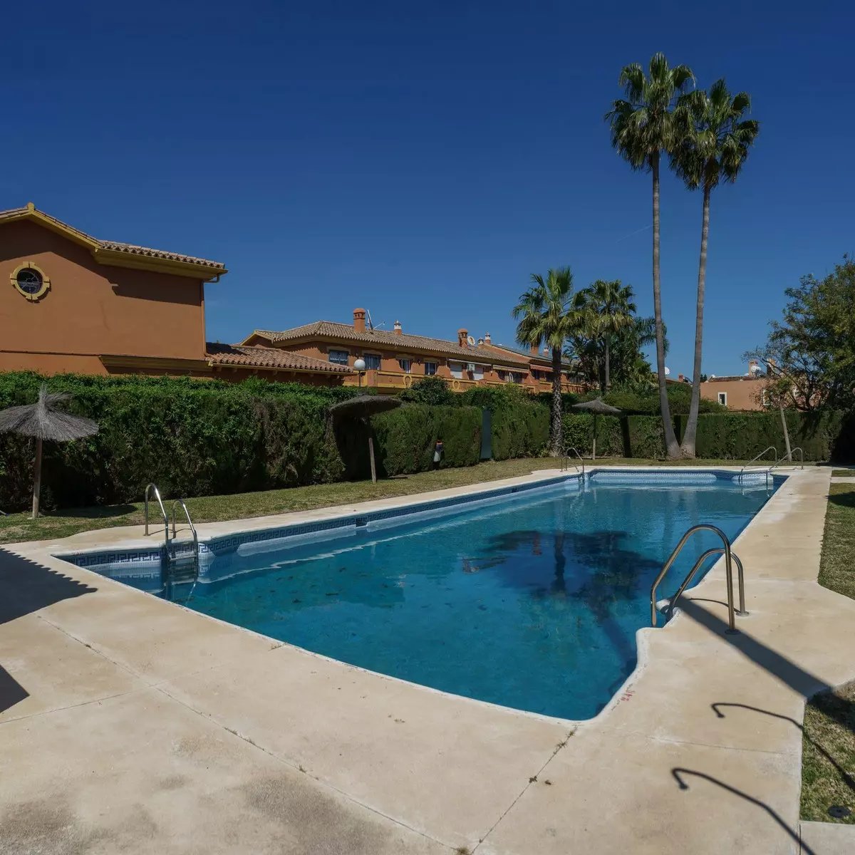 3-bedroom Town House In Estepona, Spain (115 M²)