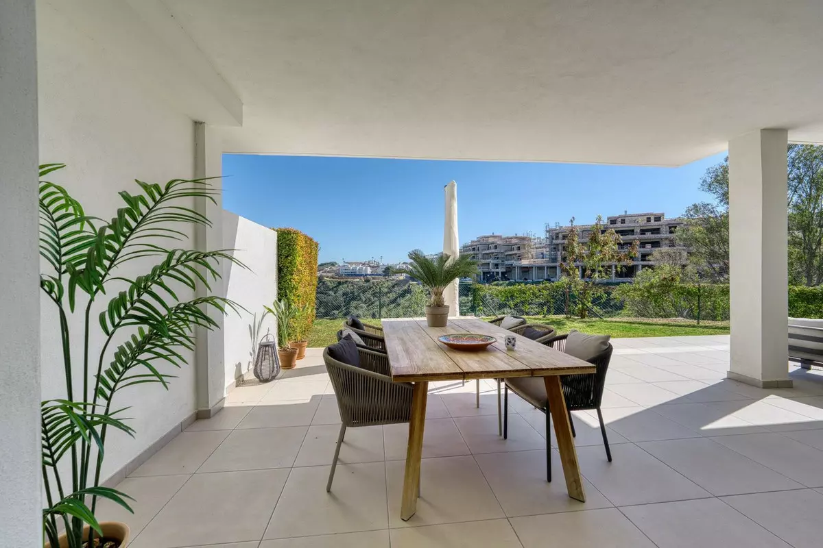 3-bedroom Apartment In Mijas, Spain (89 M²)