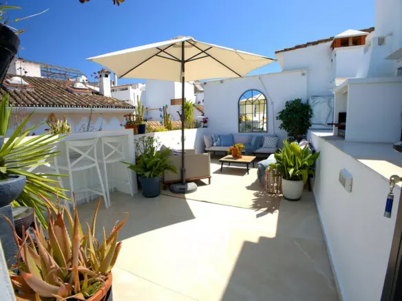 2-bedroom Apartment In Estepona, Spain (93 M²)