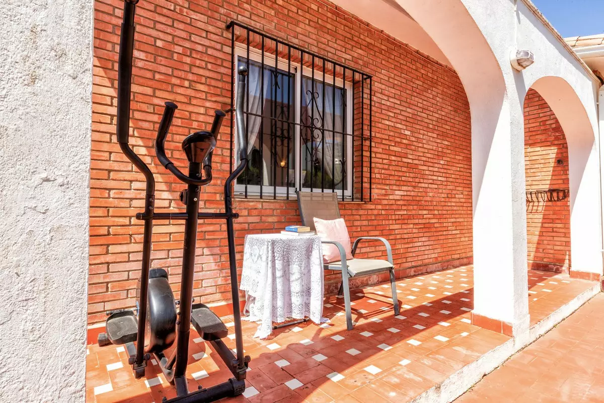 6-bedroom Villa In Mijas, Spain (279 M²)