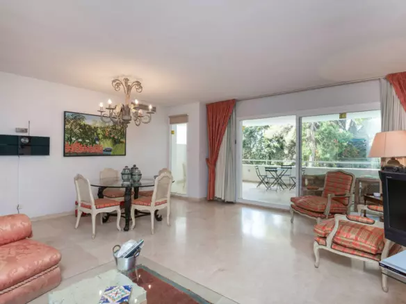 3-bedroom Apartment In Marbella, Spain (121 M²)